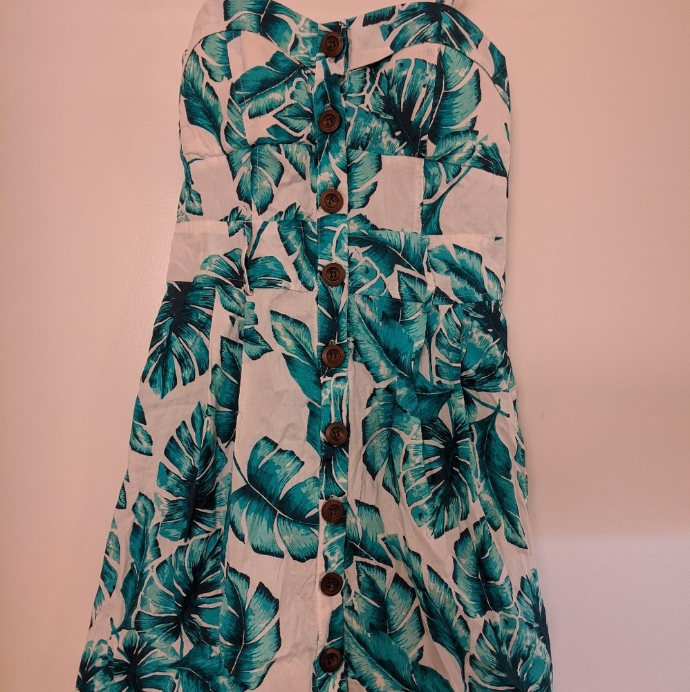 Tropical Strappy Dress 🌴